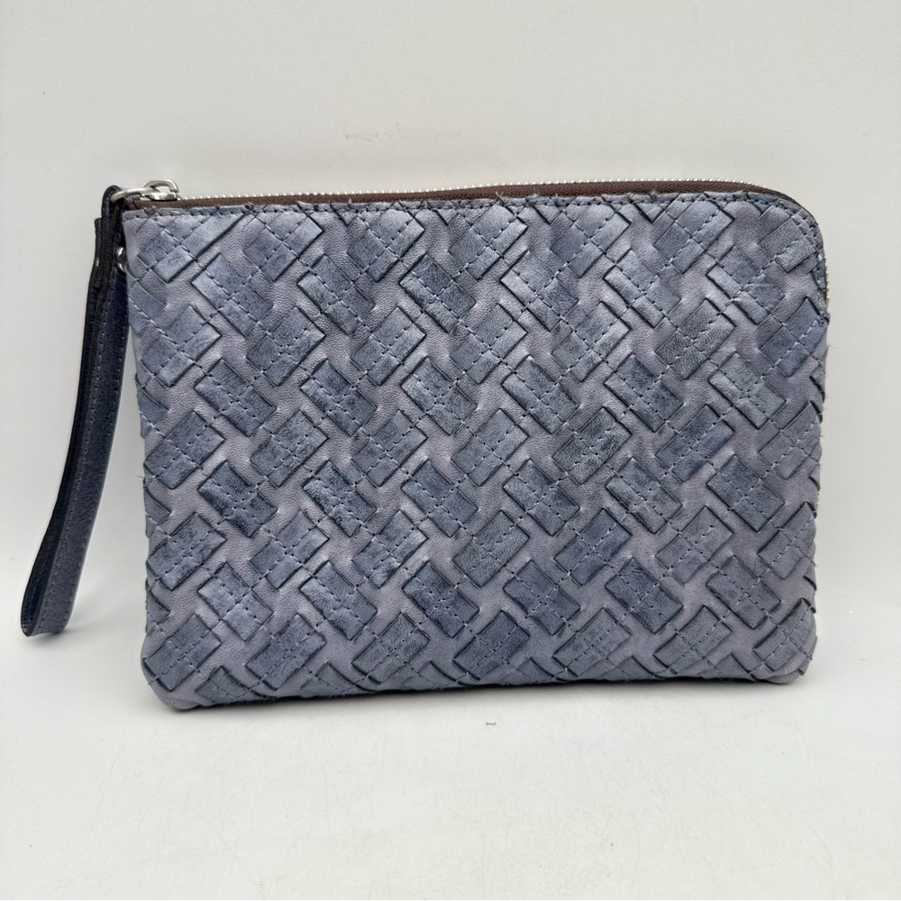Patricia Nash Cassini Tooled Leather Wristlet Clutch Woven Gray NWT